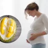Bầu 3 tháng đầu ăn sầu riêng được không
