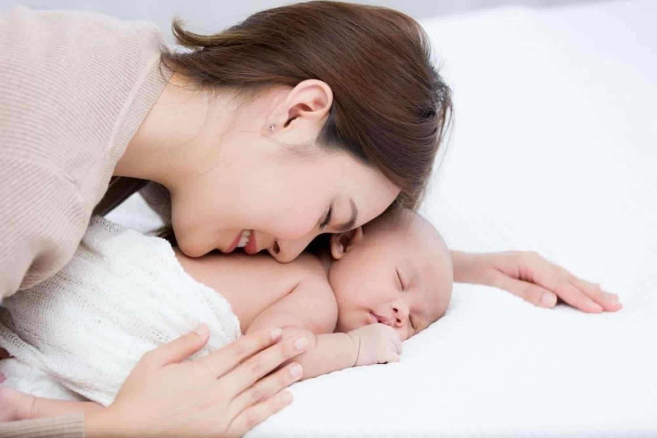 Lý do để mẹ đánh thức trẻ dậy