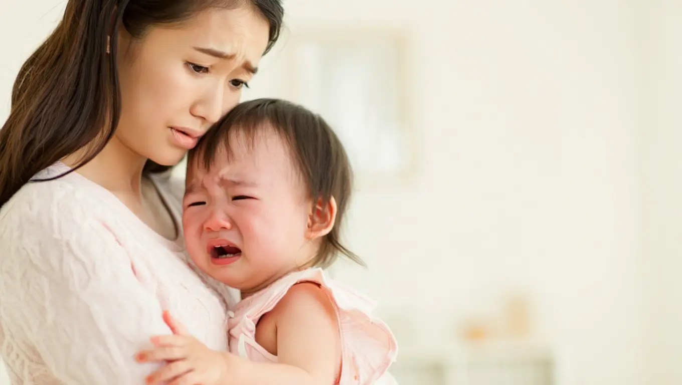 Trẻ khóc tím tái có nguy hiểm không?